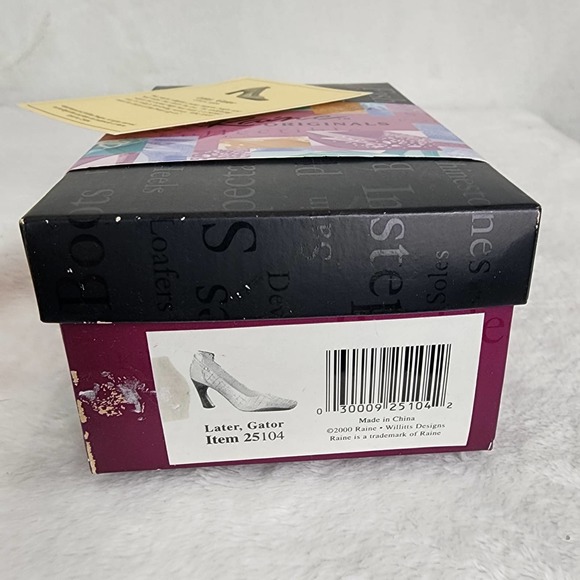 📽️Later, 'Gator- Just The Right Shoe Sculpture. Mint Condition. COA incl. Box - Picture 6 of 7